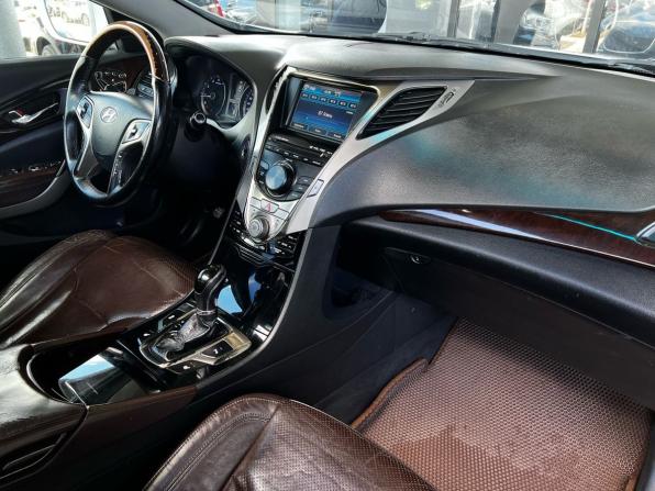 Hyundai Grandeur V с пробегом 2011 года, цена 1 380 000 рублей, 165137 км, седан, Автокод Объявления