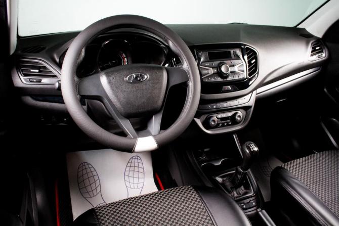 Lada (ВАЗ) Vesta I с пробегом 2018 года, цена 849 000 рублей, 128000 км, седан, Автокод Объявления