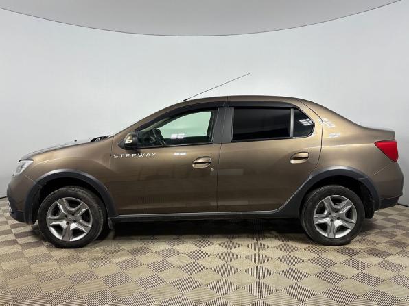 Renault Logan II Рестайлинг с пробегом 2019 года, цена 1 295 000 рублей, 38828 км, седан, Автокод Объявления