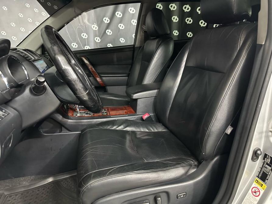 Toyota Highlander II (XU40) Рестайлинг Новосибирск  - изображение 12