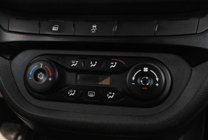 Lada (ВАЗ) Vesta I с пробегом 2017 года, цена 830 000 рублей, 147268 км, седан, Автокод Объявления
