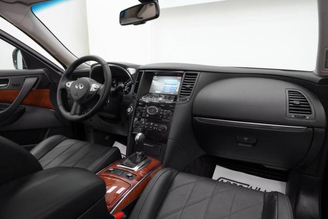 Infiniti QX70 с пробегом 2015 года, цена 1 459 000 рублей, 113757 км, внедорожник, Автокод Объявления