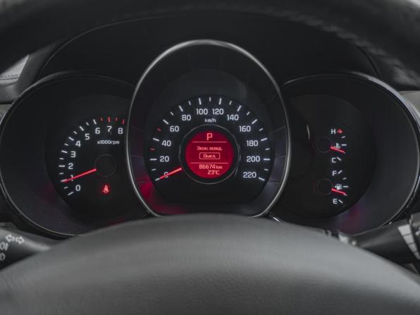 Kia Rio III Рестайлинг с пробегом 2015 года, цена 1 240 000 рублей, 86674 км, седан, Автокод Объявления