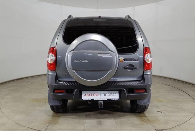 Chevrolet Niva I Рестайлинг с пробегом 2018 года, цена 850 000 рублей, 82600 км, внедорожник, Автокод Объявления
