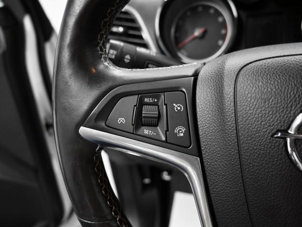 Opel Mokka I с пробегом 2012 года, цена 1 095 000 рублей, 159314 км, внедорожник, Автокод Объявления