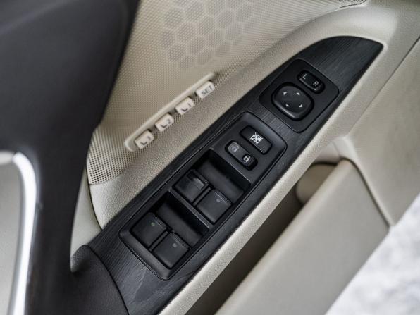 Lexus IS II Рестайлинг 2 с пробегом 2011 года, цена 2 400 000 рублей, 253200 км, седан, Автокод Объявления