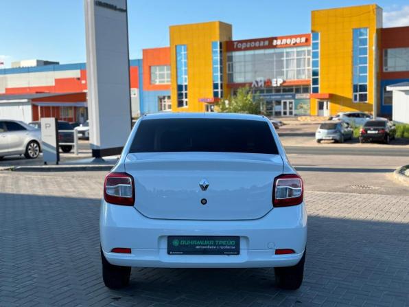 Renault Logan II Рестайлинг с пробегом 2021 года, цена 750 000 рублей, 130601 км, седан, Автокод Объявления