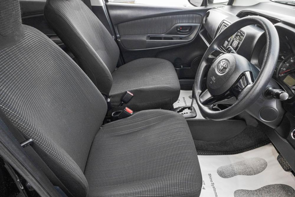 Toyota Vitz III (XP130) Рестайлинг 2 Барнаул  - изображение 12