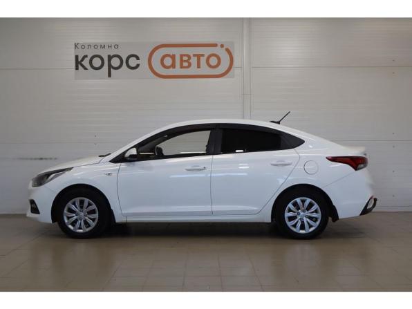 Hyundai Solaris II с пробегом 2019 года, цена 1 278 000 рублей, 172303 км, седан, Автокод Объявления