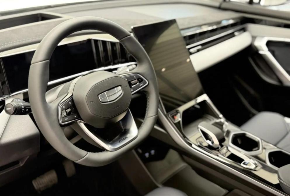 Geely Atlas II Саранск  - изображение 10