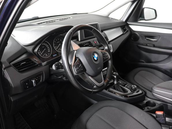 BMW 2 серии Active Tourer F45 с пробегом 2017 года, цена 1 799 000 рублей, 71458 км, компактвэн, Автокод Объявления