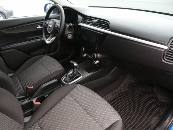Kia Rio IV с пробегом 2017 года, цена 1 022 000 рублей, 278800 км, седан, Автокод Объявления