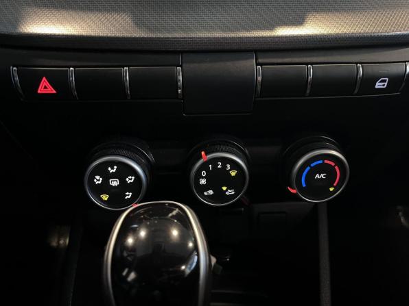 Lada (ВАЗ) Vesta I Рестайлинг (NG) с пробегом 2024 года, цена 1 592 000 рублей, 12498 км, седан, Автокод Объявления