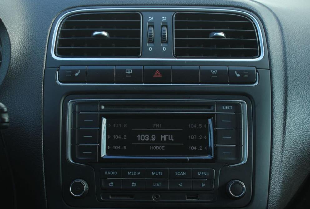 Volkswagen Polo V Саратов  - изображение 17