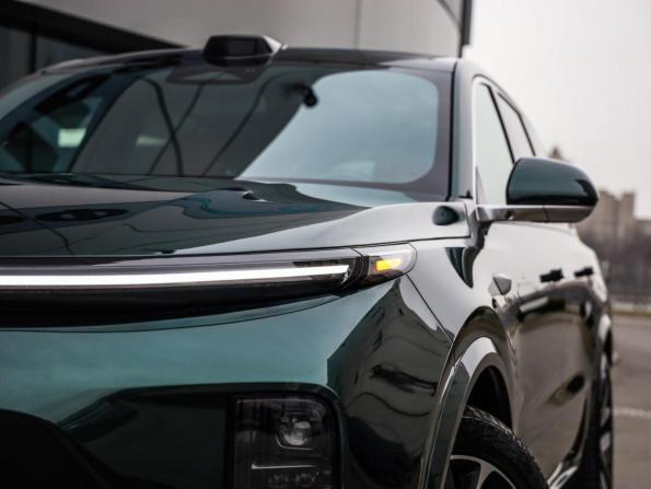Li Auto (Lixiang) L9 I с пробегом 2023 года, цена 4 999 000 рублей, 84821 км, внедорожник, Автокод Объявления