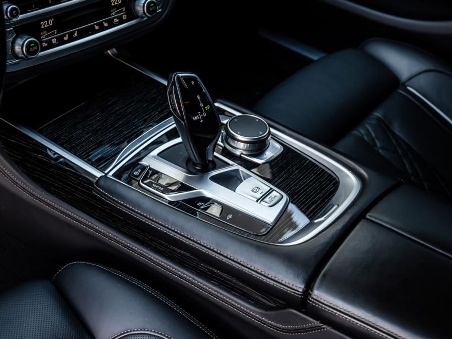 BMW 7 серии VI (G11/G12) Рестайлинг Магнитогорск  - изображение 26