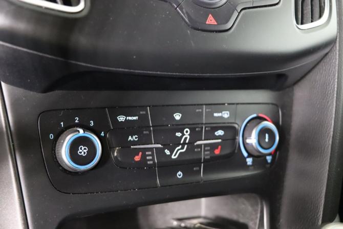 Ford Focus III Рестайлинг с пробегом 2018 года, цена 1 199 990 рублей, 106234 км, универсал, Автокод Объявления