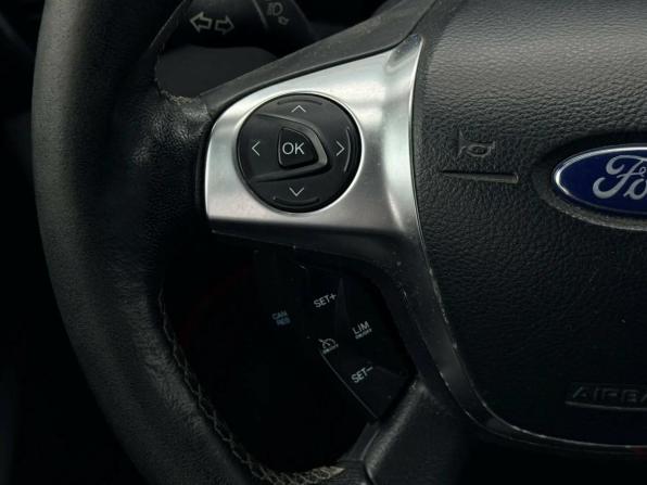 Ford Kuga II с пробегом 2013 года, цена 1 095 000 рублей, 156290 км, внедорожник, Автокод Объявления