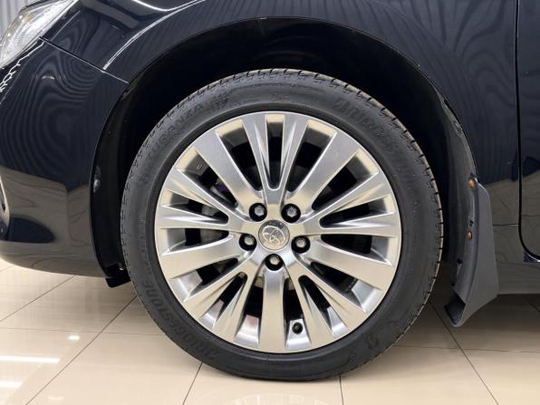 Toyota Camry VII (XV50) Рестайлинг 2 с пробегом 2018 года, цена 2 350 000 рублей, 157863 км, седан, Автокод Объявления
