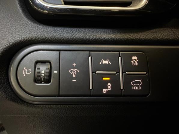 Kia XCeed I с пробегом 2021 года, цена 2 139 000 рублей, 42000 км, хэтчбек, Автокод Объявления