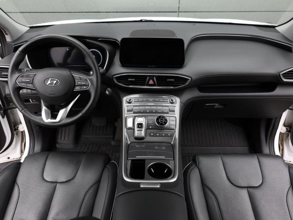 Hyundai Santa Fe IV Рестайлинг с пробегом 2022 года, цена 3 749 000 рублей, 64188 км, внедорожник, Автокод Объявления