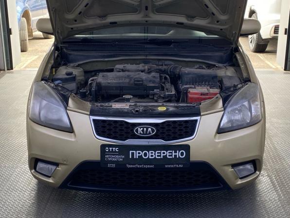 Kia Rio II Рестайлинг с пробегом 2011 года, цена 625 000 рублей, 236639 км, хэтчбек, Автокод Объявления