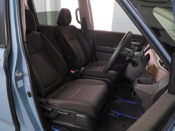 Honda Freed II Рестайлинг с пробегом 2020 года, цена 1 649 000 рублей, 126756 км, компактвэн, Автокод Объявления