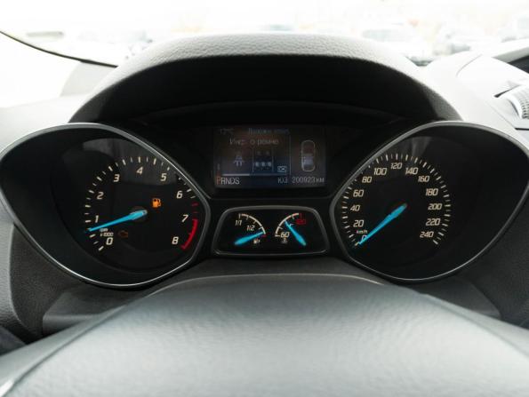 Ford Kuga II с пробегом 2014 года, цена 950 000 рублей, 200914 км, внедорожник, Автокод Объявления