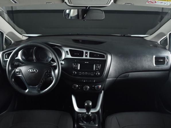 Kia Ceed II с пробегом 2013 года, цена 979 995 рублей, 176373 км, хэтчбек, Автокод Объявления