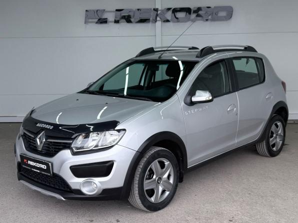 Renault Sandero II с пробегом 2016 года, цена 999 000 рублей, 116400 км, хэтчбек, Автокод Объявления