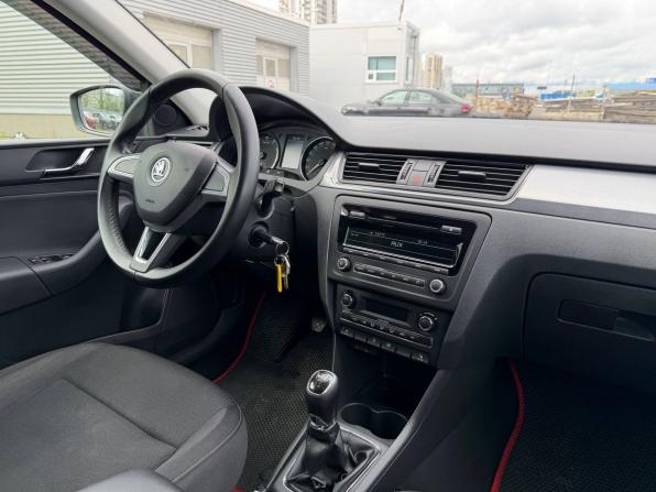 Skoda Rapid I с пробегом 2014 года, цена 575 000 рублей, 333200 км, лифтбек, Автокод Объявления