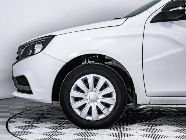 Lada (ВАЗ) Vesta I с пробегом 2020 года, цена 950 000 рублей, 104780 км, седан, Автокод Объявления