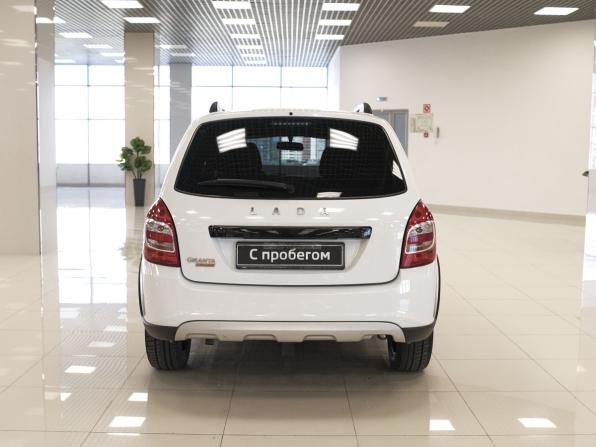 Lada (ВАЗ) Granta I Рестайлинг с пробегом 2022 года, цена 616 000 рублей, 108767 км, универсал, Автокод Объявления