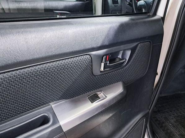 Toyota Hilux VII Рестайлинг с пробегом 2014 года, цена 1 830 000 рублей, 267368 км, offers.body_type.unknown, Автокод Объявления