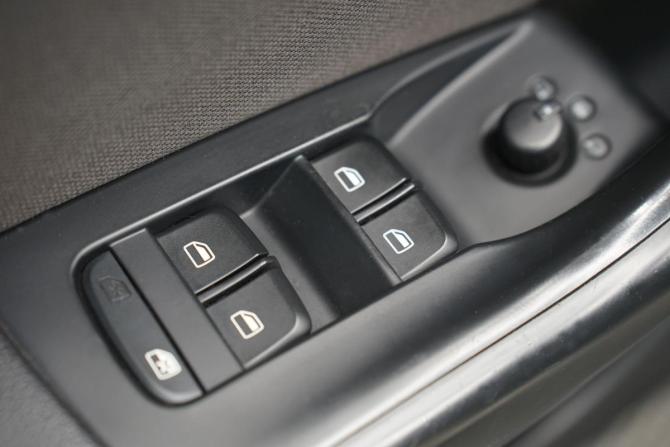 Audi Q3 I (8U) с пробегом 2013 года, цена 1 194 000 рублей, 143254 км, внедорожник, Автокод Объявления