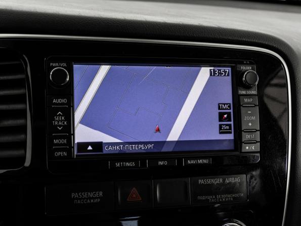 Mitsubishi Outlander III Рестайлинг 2 с пробегом 2015 года, цена 1 599 000 рублей, 224681 км, внедорожник, Автокод Объявления