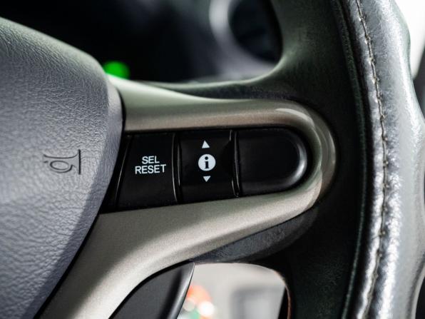 Honda Insight II с пробегом 2009 года, цена 875 000 рублей, 116933 км, хэтчбек, Автокод Объявления