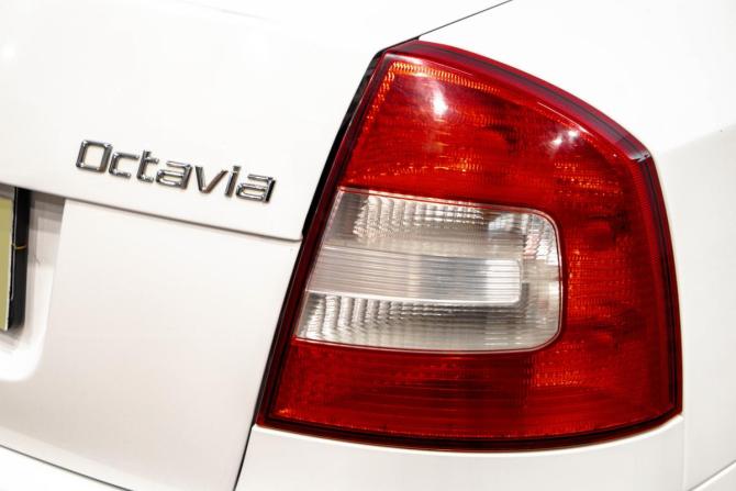 Skoda Octavia II (A5) Рестайлинг с пробегом 2010 года, цена 699 000 рублей, 262000 км, лифтбек, Автокод Объявления