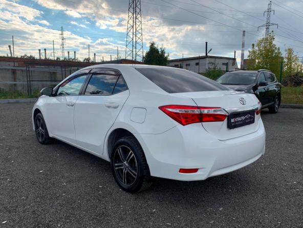Toyota Corolla XI (E160 E170 E180) с пробегом 2013 года, цена 1 099 900 рублей, 229000 км, седан, Автокод Объявления