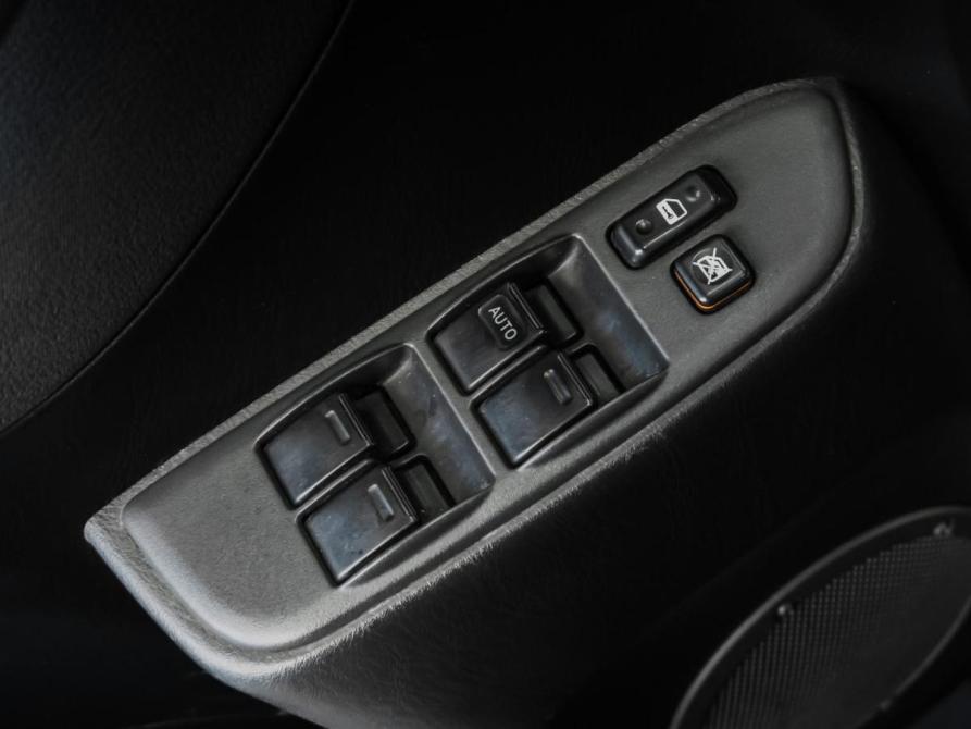 Toyota RAV4 II (XA20) Рестайлинг Тюмень  - изображение 19