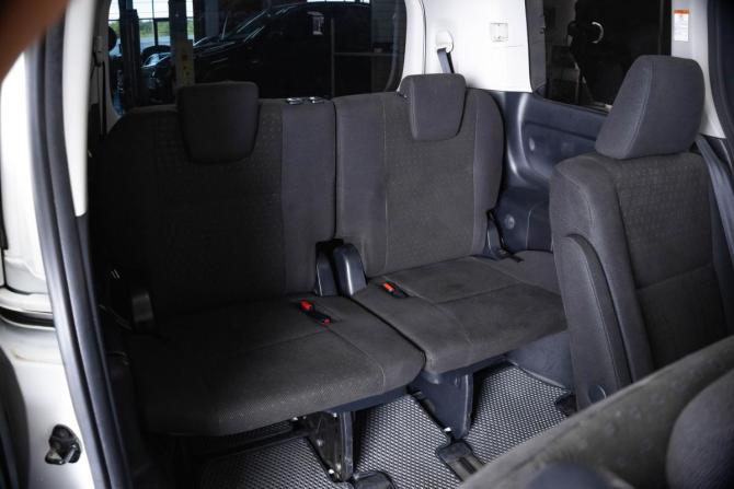Toyota Voxy III (R80) с пробегом 2014 года, цена 1 799 000 рублей, 149256 км, минивэн, Автокод Объявления