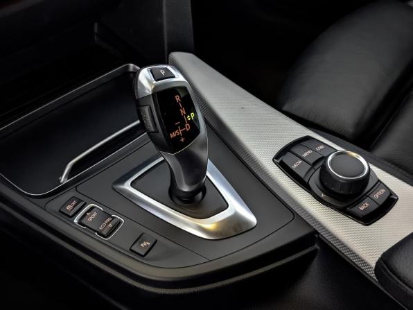 BMW 3 серии VI (F3x) Рестайлинг с пробегом 2018 года, цена 2 795 000 рублей, 136297 км, седан, Автокод Объявления