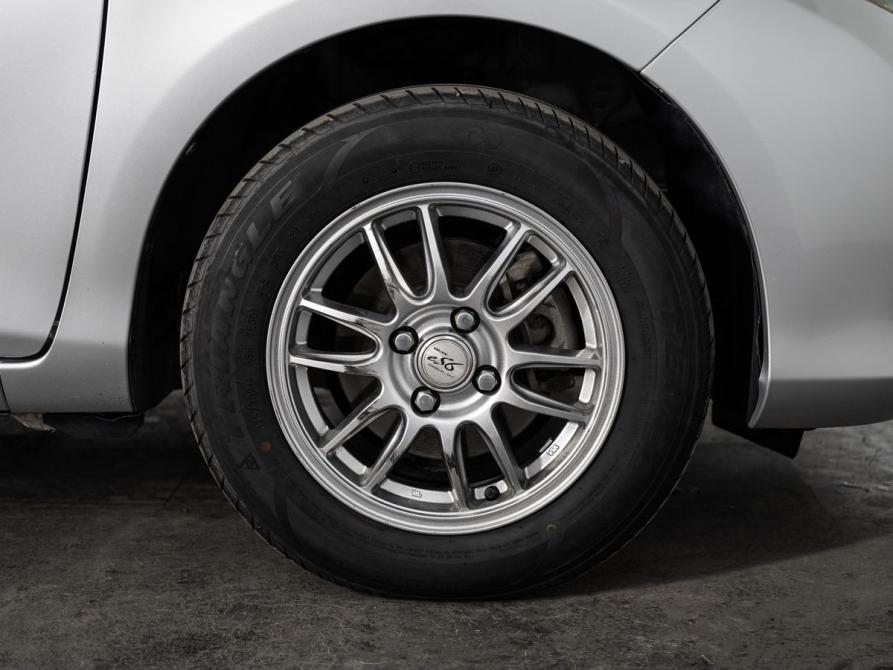 Toyota Vitz III (XP130) Иркутск  - изображение 16