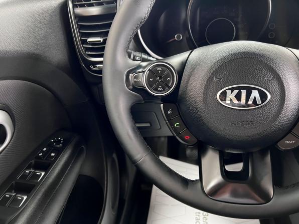 Kia Soul II Рестайлинг с пробегом 2018 года, цена 1 445 000 рублей, 116085 км, хэтчбек, Автокод Объявления