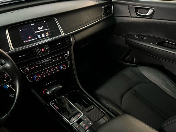 Kia Optima IV с пробегом 2018 года, цена 1 967 000 рублей, 92300 км, седан, Автокод Объявления
