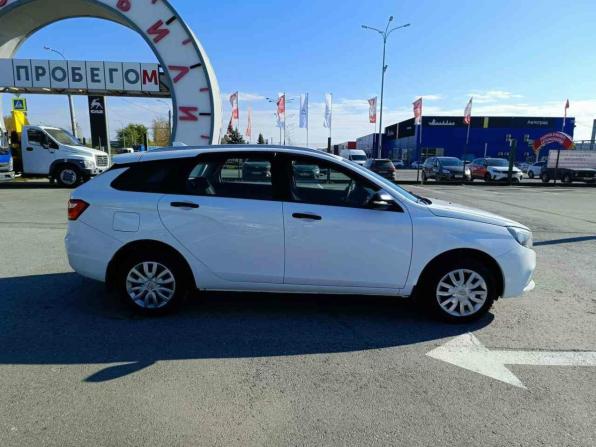 Lada (ВАЗ) Vesta I с пробегом 2021 года, цена 949 995 рублей, 187272 км, универсал, Автокод Объявления