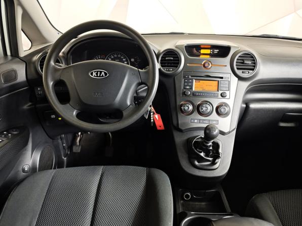 Kia Carens II (UN) с пробегом 2011 года, цена 521 000 рублей, 219771 км, компактвэн, Автокод Объявления