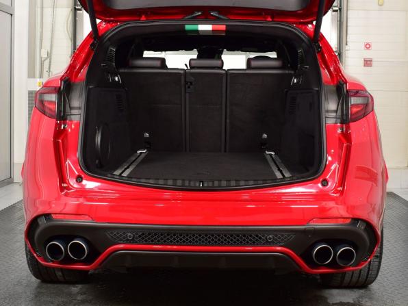 Alfa Romeo Stelvio I с пробегом 2020 года, цена 6 685 995 рублей, 63813 км, внедорожник, Автокод Объявления