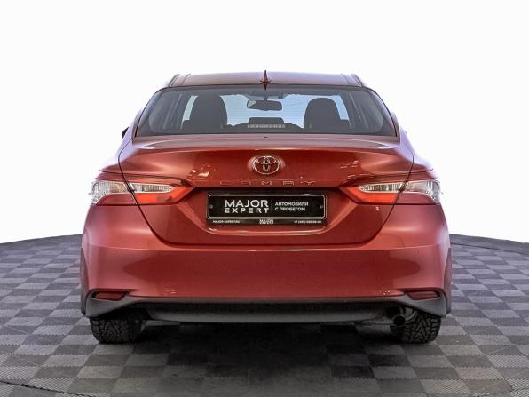 Toyota Camry VIII (XV70) Рестайлинг с пробегом 2021 года, цена 2 700 000 рублей, 85416 км, седан, Автокод Объявления