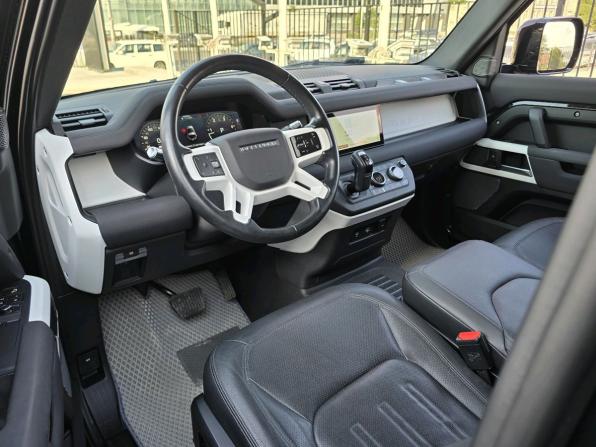 Land Rover Defender II с пробегом 2021 года, цена 4 730 000 рублей, 63928 км, внедорожник, Автокод Объявления